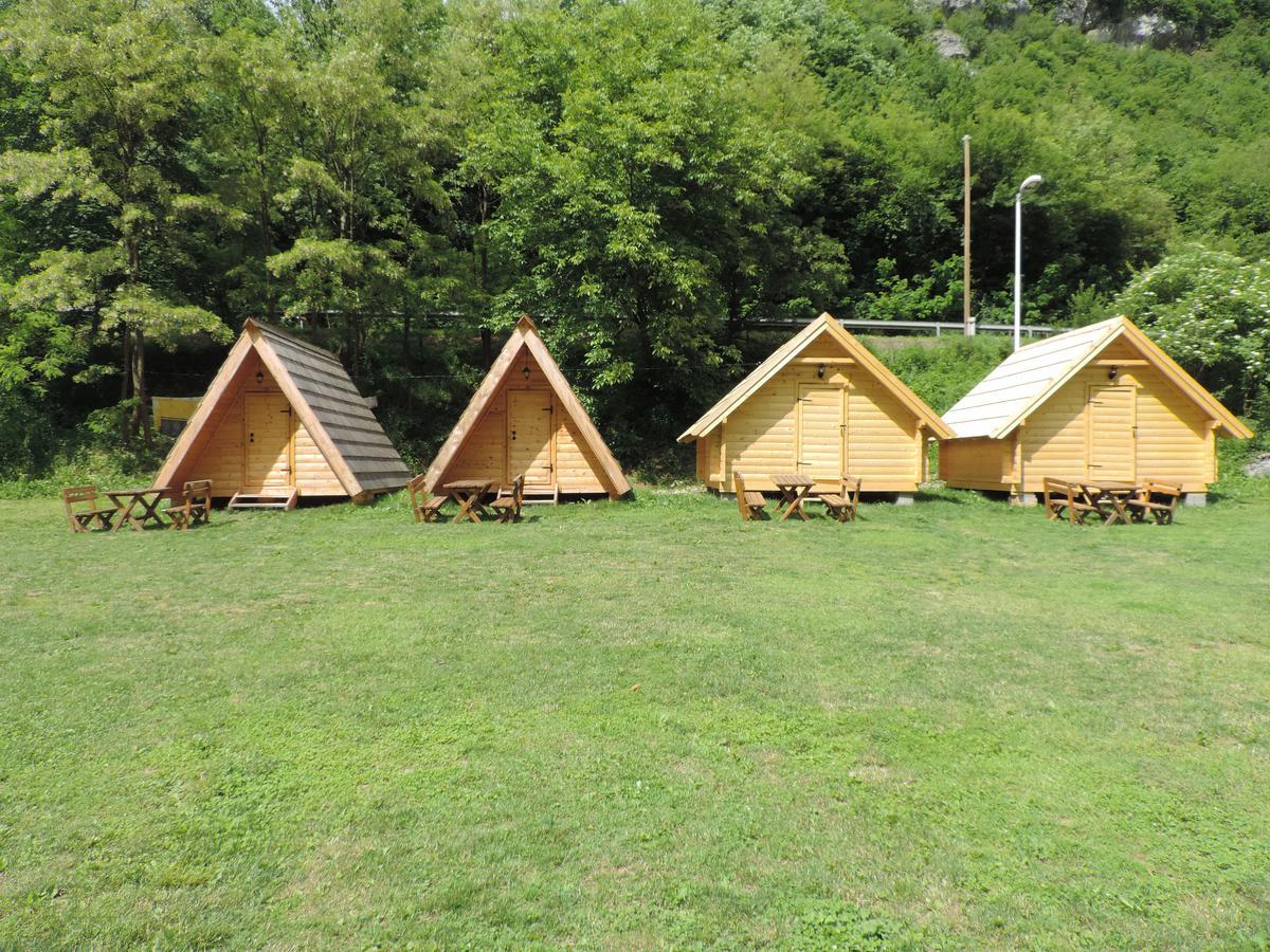 Camp Vrbas Hotel Rekavice Buitenkant foto