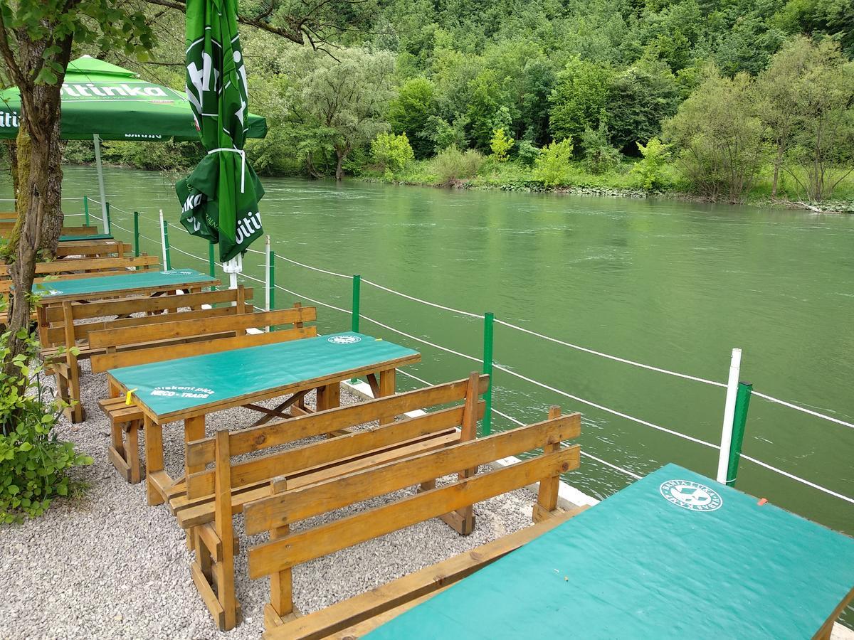 Camp Vrbas Hotel Rekavice Buitenkant foto