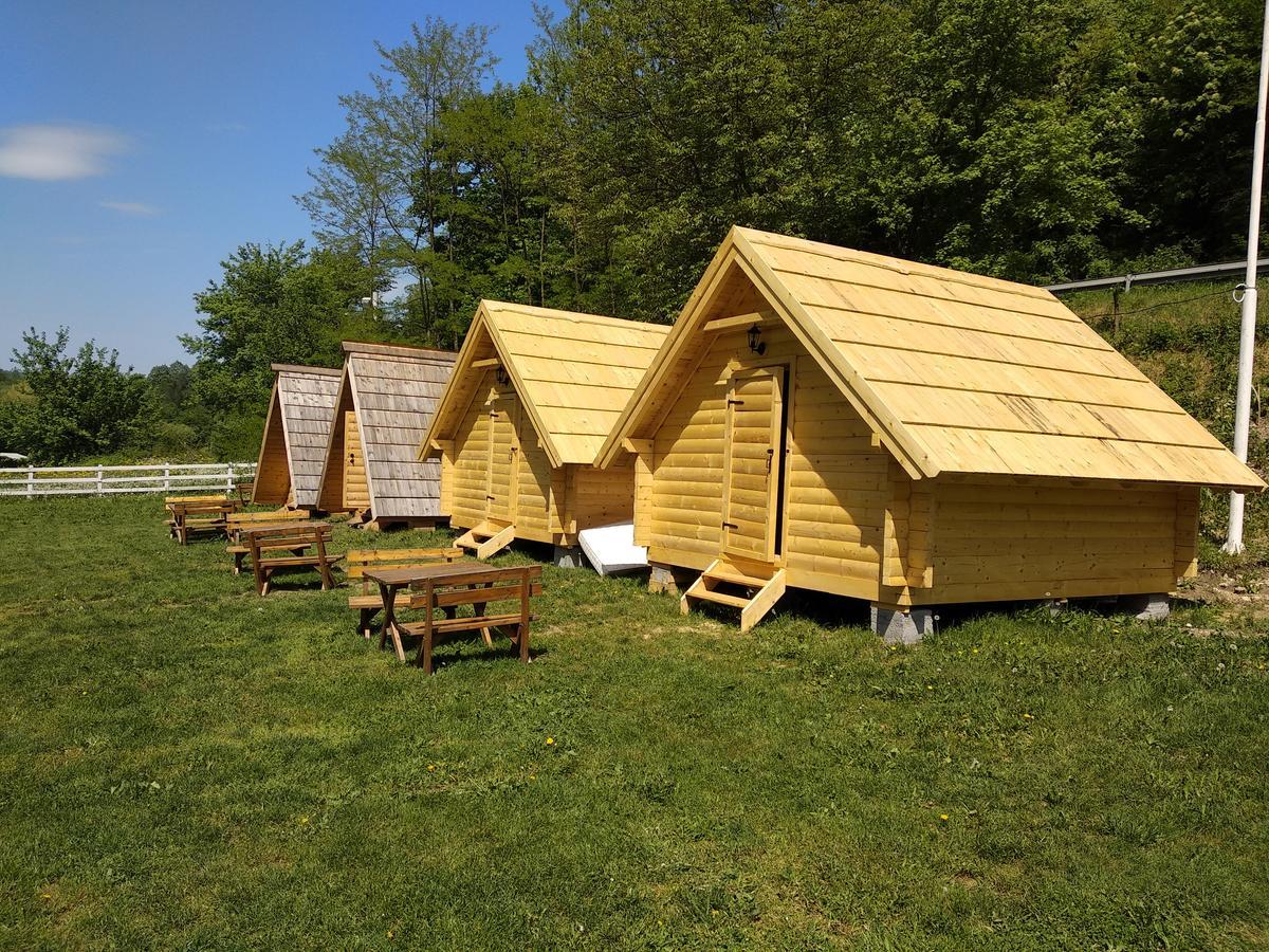 Camp Vrbas Hotel Rekavice Buitenkant foto